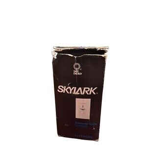 Lutron Skylark Preset Dimmer Three Way with Light, White S-603PNL-WH